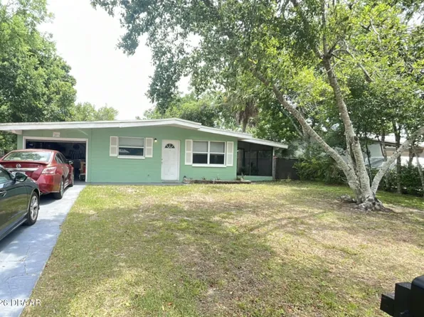 1439 Atlanta Dr, Daytona Beach, FL 32117