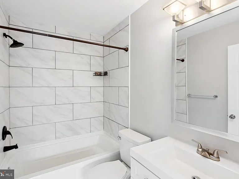 4935 Wall Flower Way — Photo 21