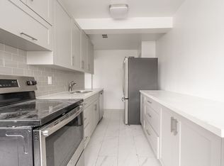 5 Mallory Gardens, Toronto, ON M4V 2A7
