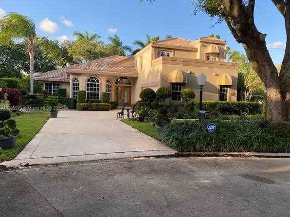 3715 Starboard Ave, Cooper City, FL 33026