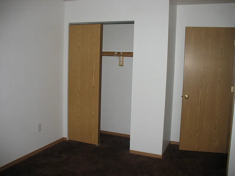 936 Palmer St — Photo 7