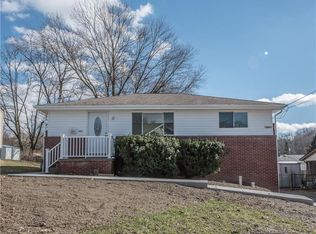 13241 Saint Clair Dr, North Huntingdon, PA