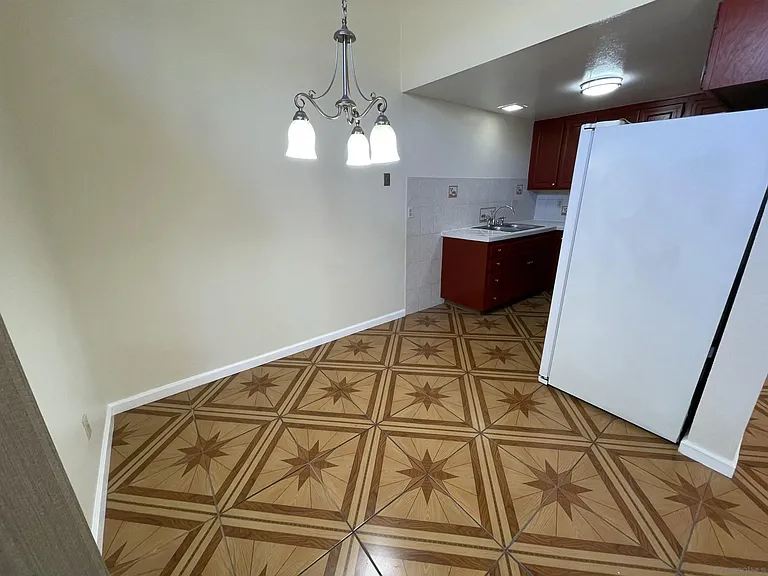 7055 Appian Dr #B — Photo 5
