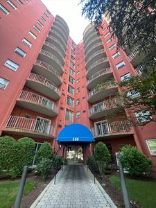 115 W Squantum St APT 914, Quincy, MA, 02171