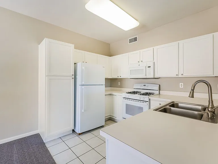 8767 W Berry Ave #101 — Photo 7