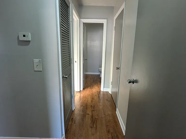 Torrance Apartment — Photo 13