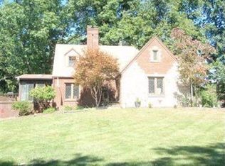 232 N Cadillac Dr, Youngstown, OH 44512