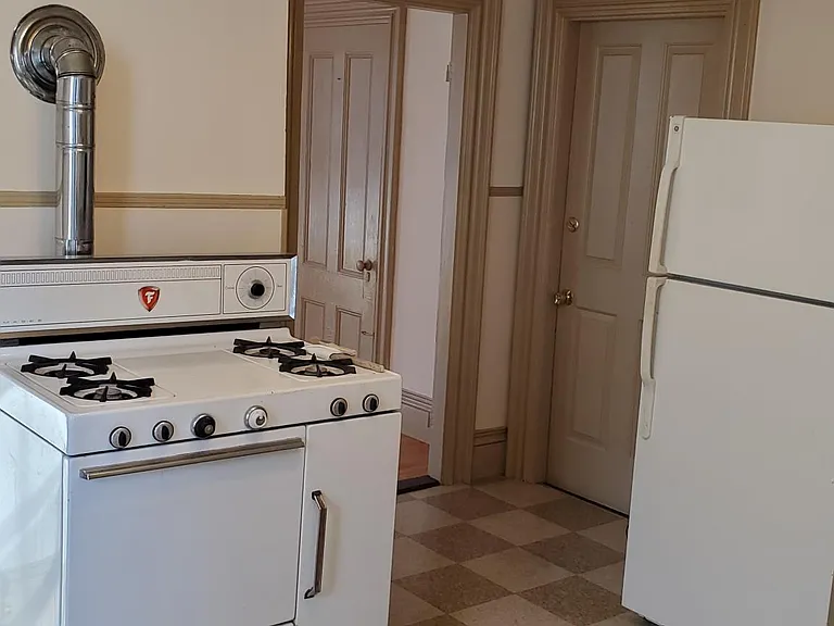 298 Granite St #2F — Photo 10