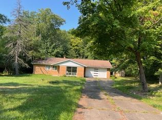 9076 Broadledge Rd, Macedonia, OH 44056