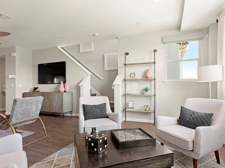 Spacious Townhomes in Provence at Natomas — Photo 128