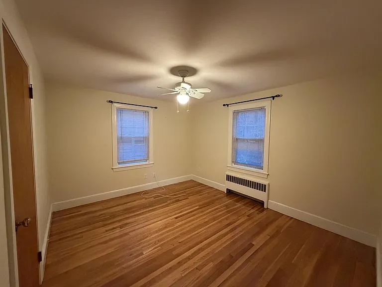10 Grove St #1 — Photo 9
