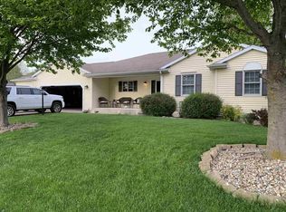 58560 Norway Ln, Elkhart, IN 46517