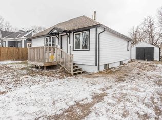505 W Cedar St, Beresford, SD 57004