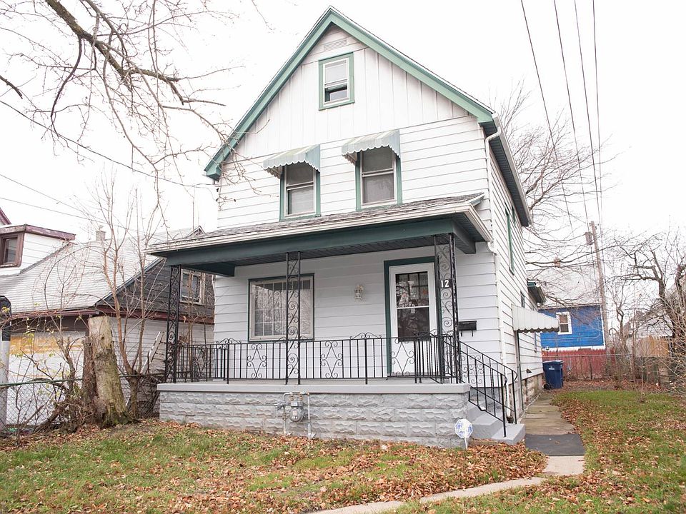 1st image of 12 Tuxedo Pl