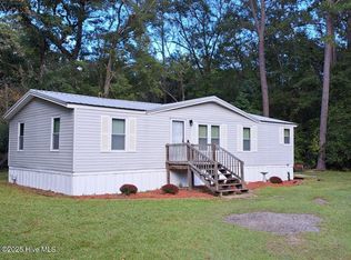 3411 Fieldcrest Dr, Florence, SC 29501