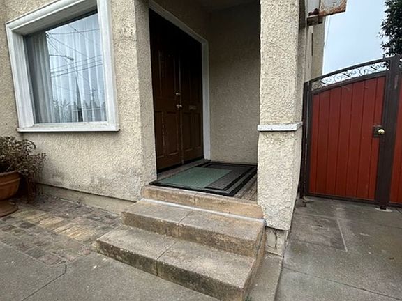2nd image of 665 W 38th St #671