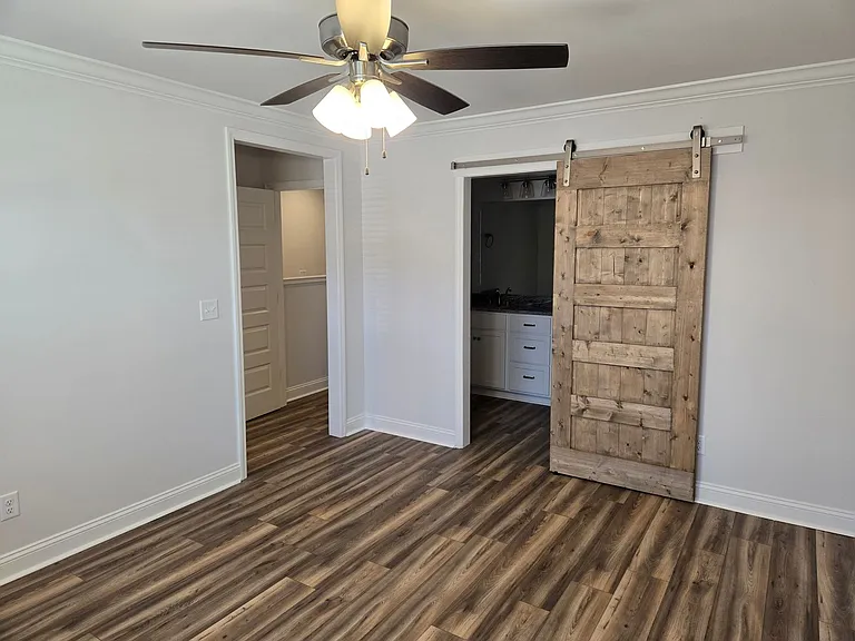 5253 Hamilton Cir — Photo 14