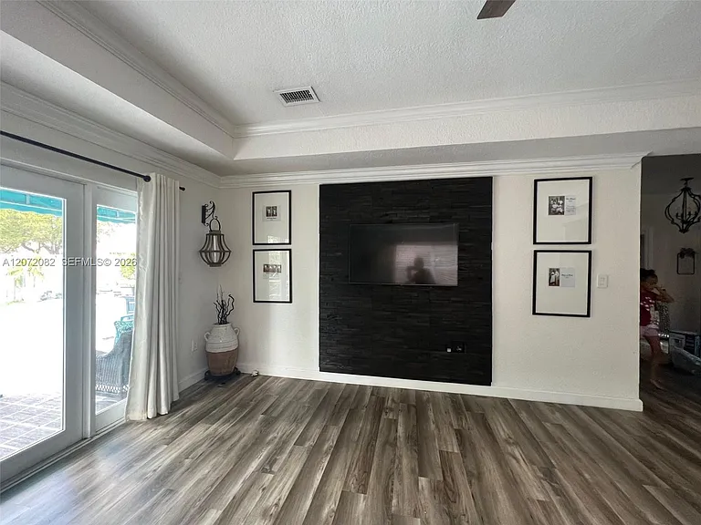 2964 NE 42nd Ave — Photo 7