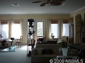 5th image of 1095 Red Maple Way