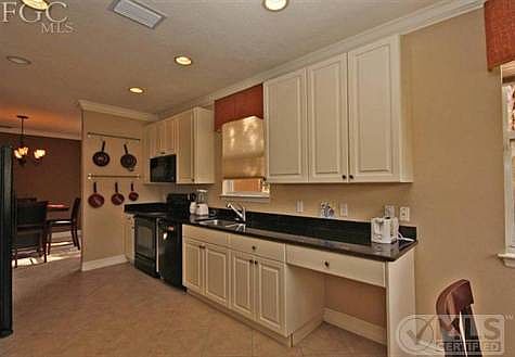 5th image of 7071 San Lorenzo Ct APT 101