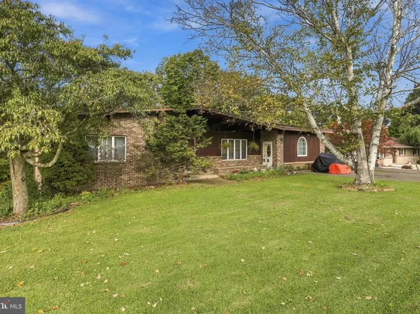 65 Victoria Ln, Frostburg, MD 21532