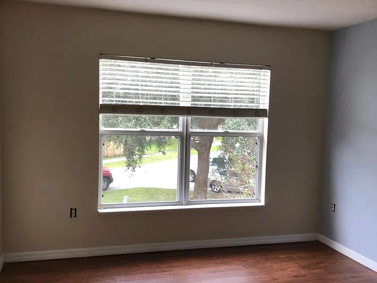 920 Vanderbilt Dr — Photo 17