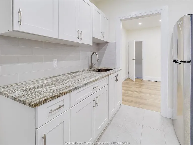 116 Elm Ave — Photo 13