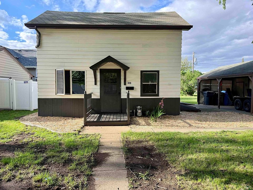 1st image of 309 1st St SE