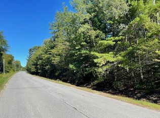 421 Harris Rd, Searsport, ME 04974