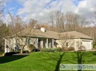 7930 Oak Tree Ln, Hudsonville, MI 49426
