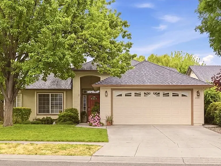241 Windrose Ct — Photo 1
