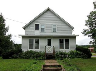 431 W Wilson Ave, Elmwood, WI 54740