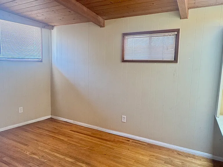 5027 Campanile Dr — Photo 9