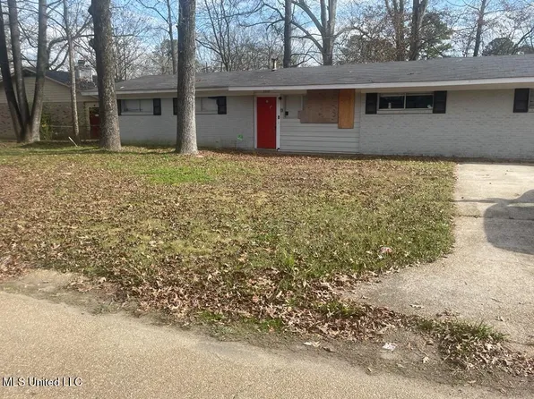 3310 Oakview Dr, Jackson, MS 39212