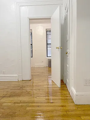 Rented by AJ Clarke | media 22