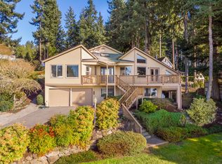 6405 NE Agate Beach Ln, Bainbridge Island, WA 98110