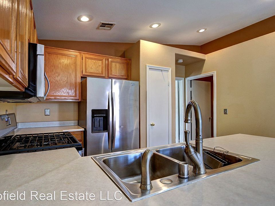 1st image of 433 W Azure Ave #C3