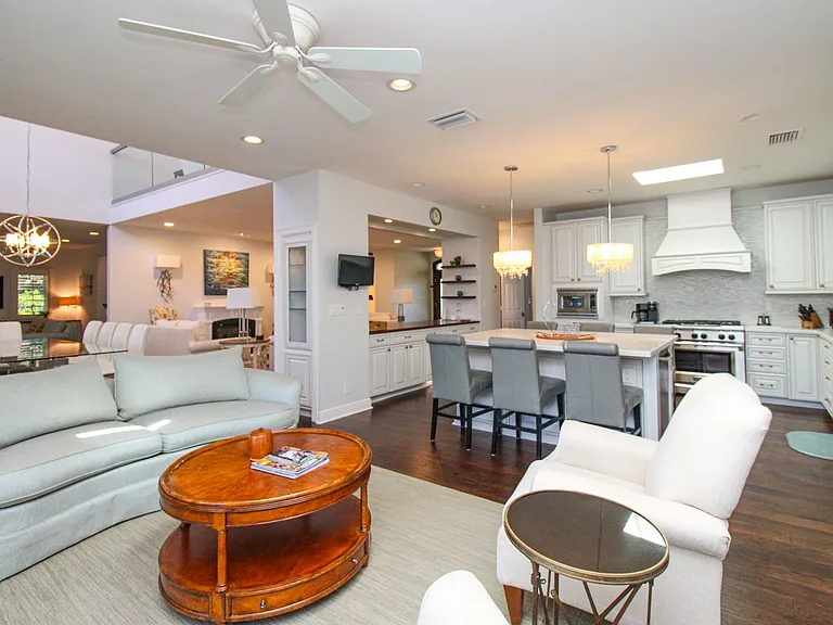 2150 Marina Dr — Photo 48