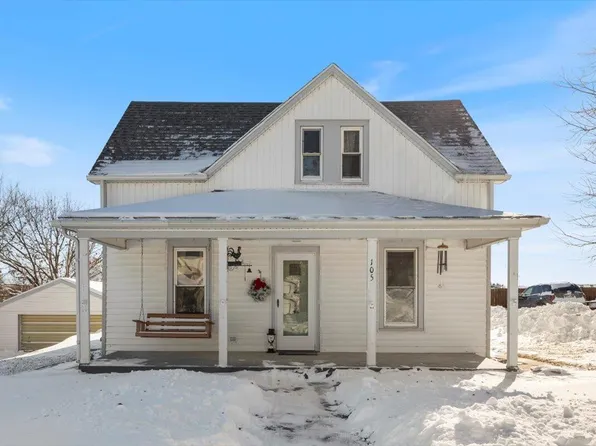 105 Pearl St, Neola, IA 51559