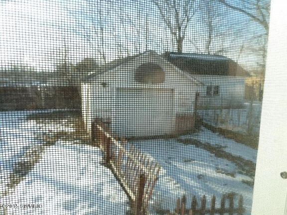 5th image of 2423 Horton Ave SE