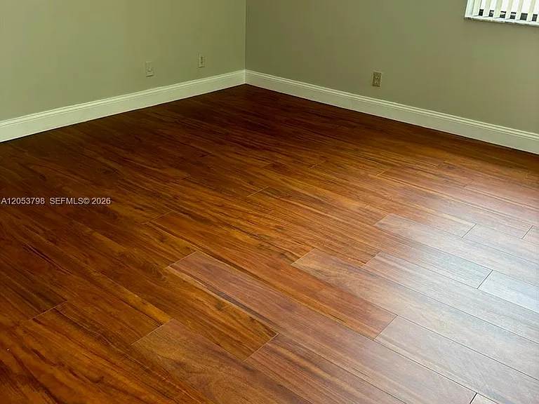 112 Lake Emerald Dr #207 — Photo 4