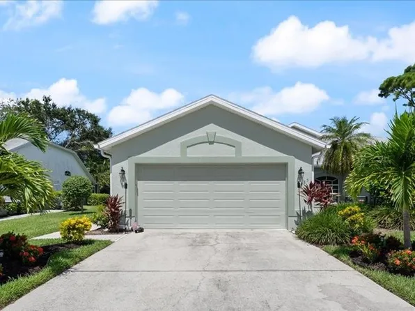 5485 Whitten DR #119, NAPLES, FL 34104