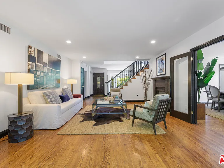 13230 Hesby St — Photo 10