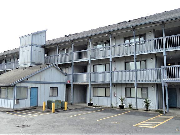 2nd image of 507 NW Alpine St APT 108