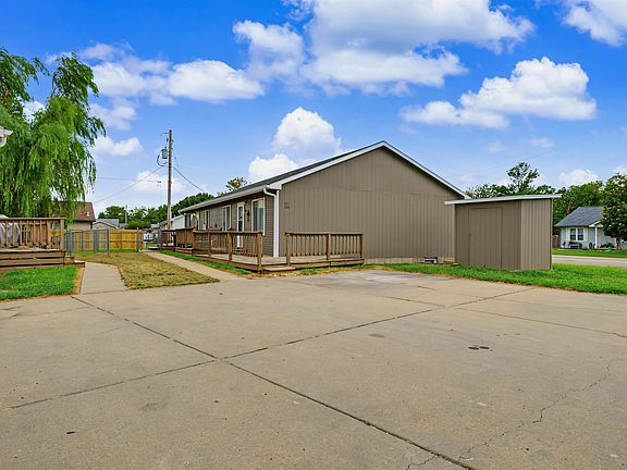2nd image of 601-603 Huehl Cir #605-607