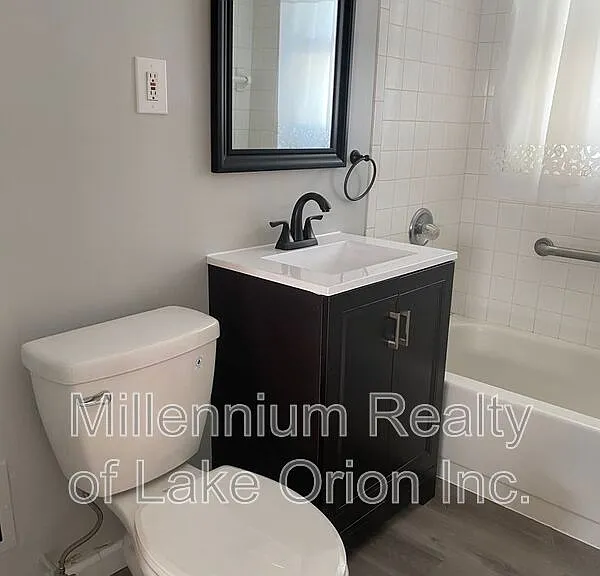 2181 Coy St — Photo 9