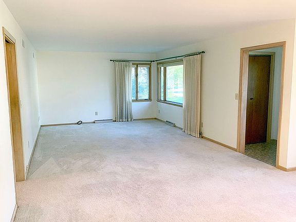 Living room/ front entry
