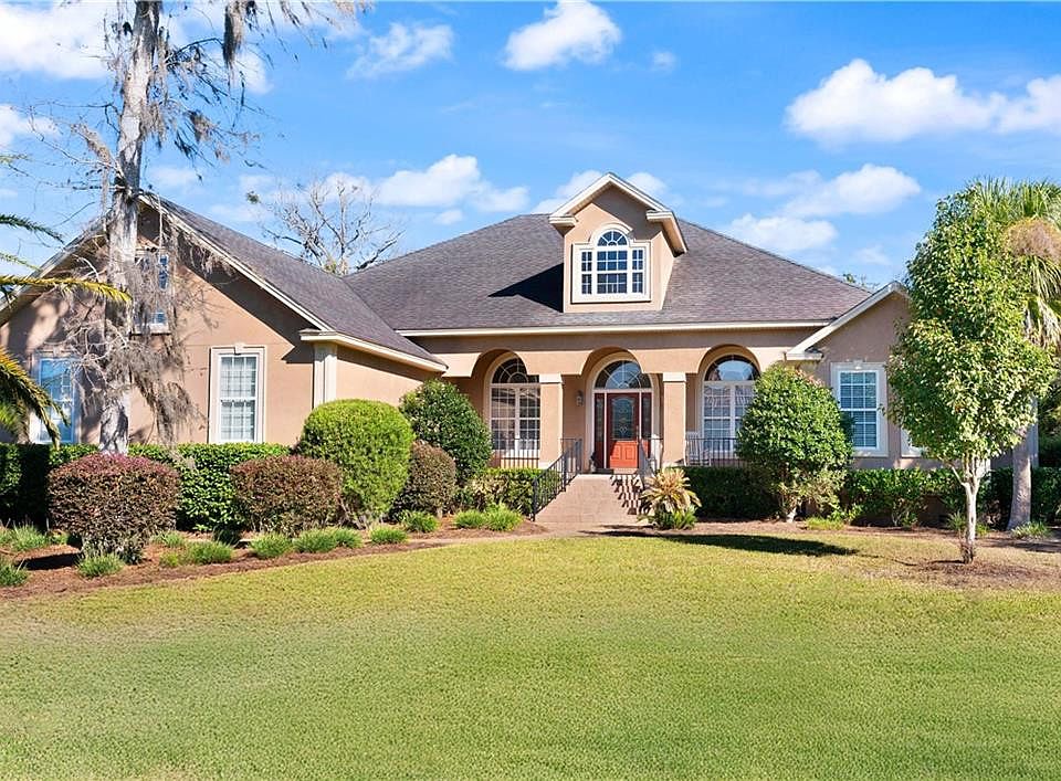 1st image of 145 Riverwalk Dr