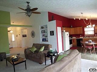 4th image of 232 Spurgeon Dr