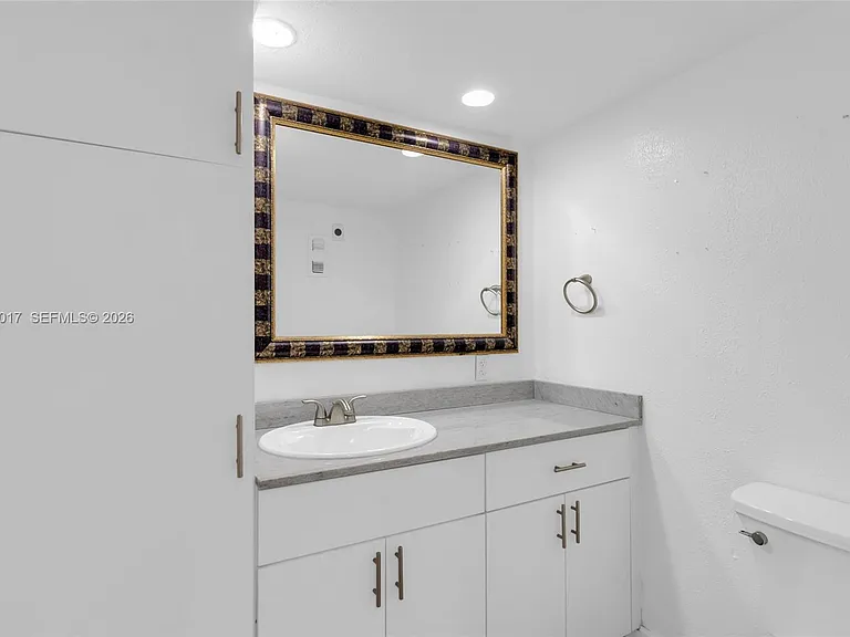 10400 SW 108th Ave #A413 — Photo 13
